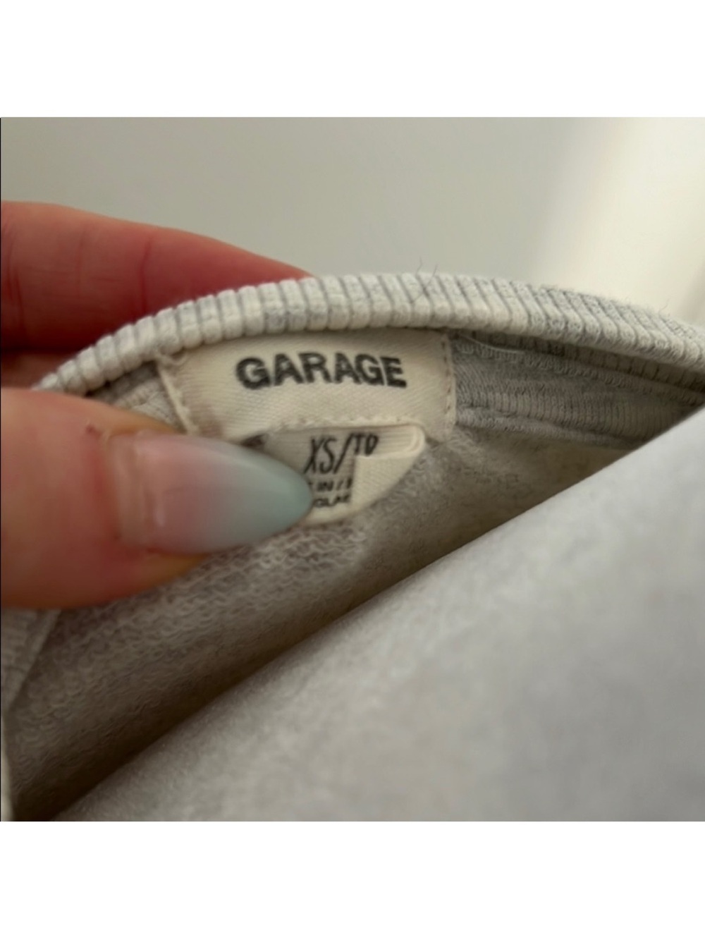 Garage • Women’s Size XS • Off white Long-Sleeve Crewneck Top - Picture 2 of 5